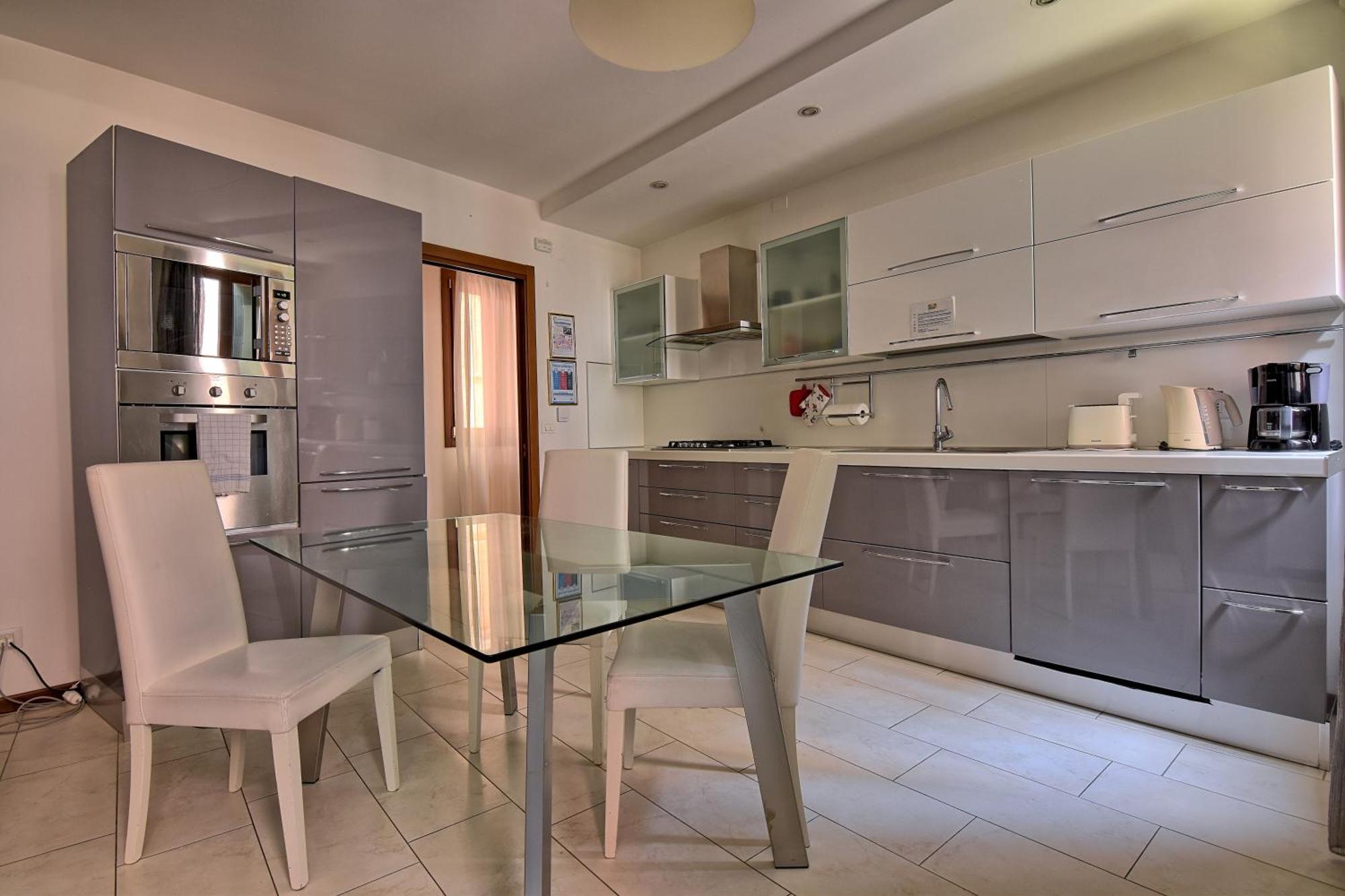 Da Bruno Homes Apartment *